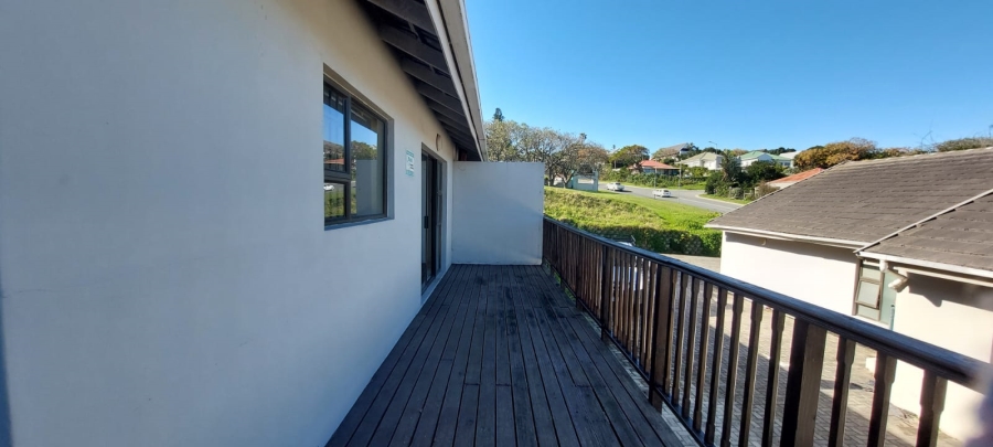 2 Bedroom Property for Sale in East Bank Eastern Cape